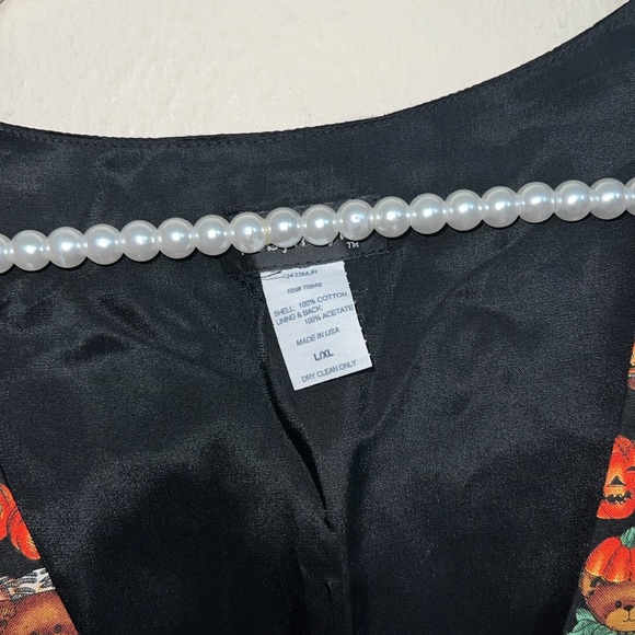 Robyn Lyn halloween pumpkin fall vest - Picture 2 of 3